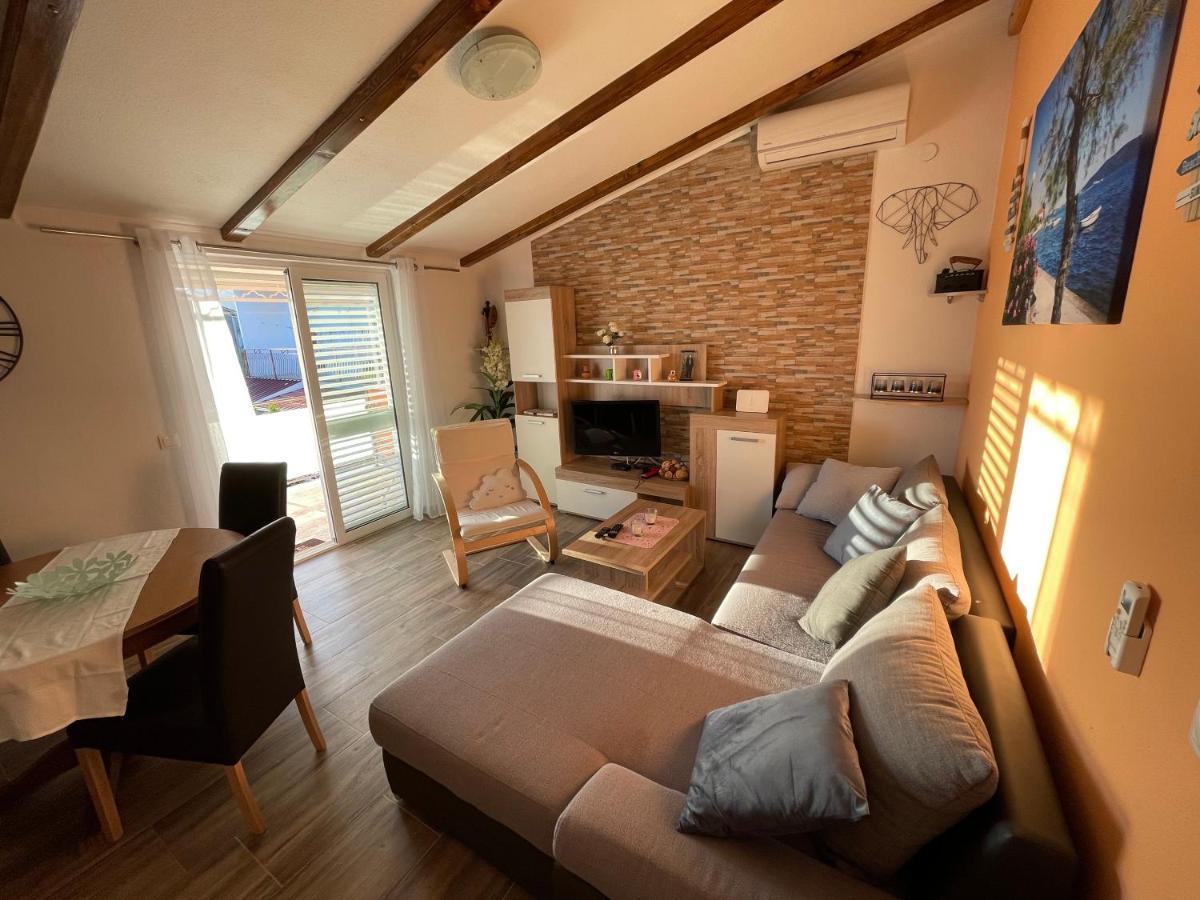 Apartamento Orangerie Kaštela Exterior foto